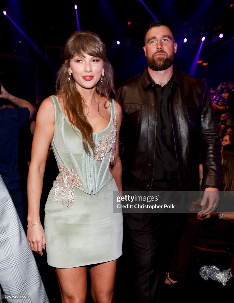 kay is on cloud 9🩷☁️ tweet media