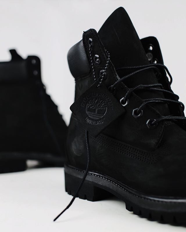 UNDER RETAIL 🍂 
25% OFF the Timberland 6-inch Premium Boot "Black" 

BUY HERE: buff.ly/1NKOH1K