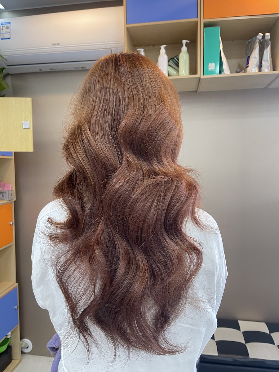 秋霜Qiu tweet media