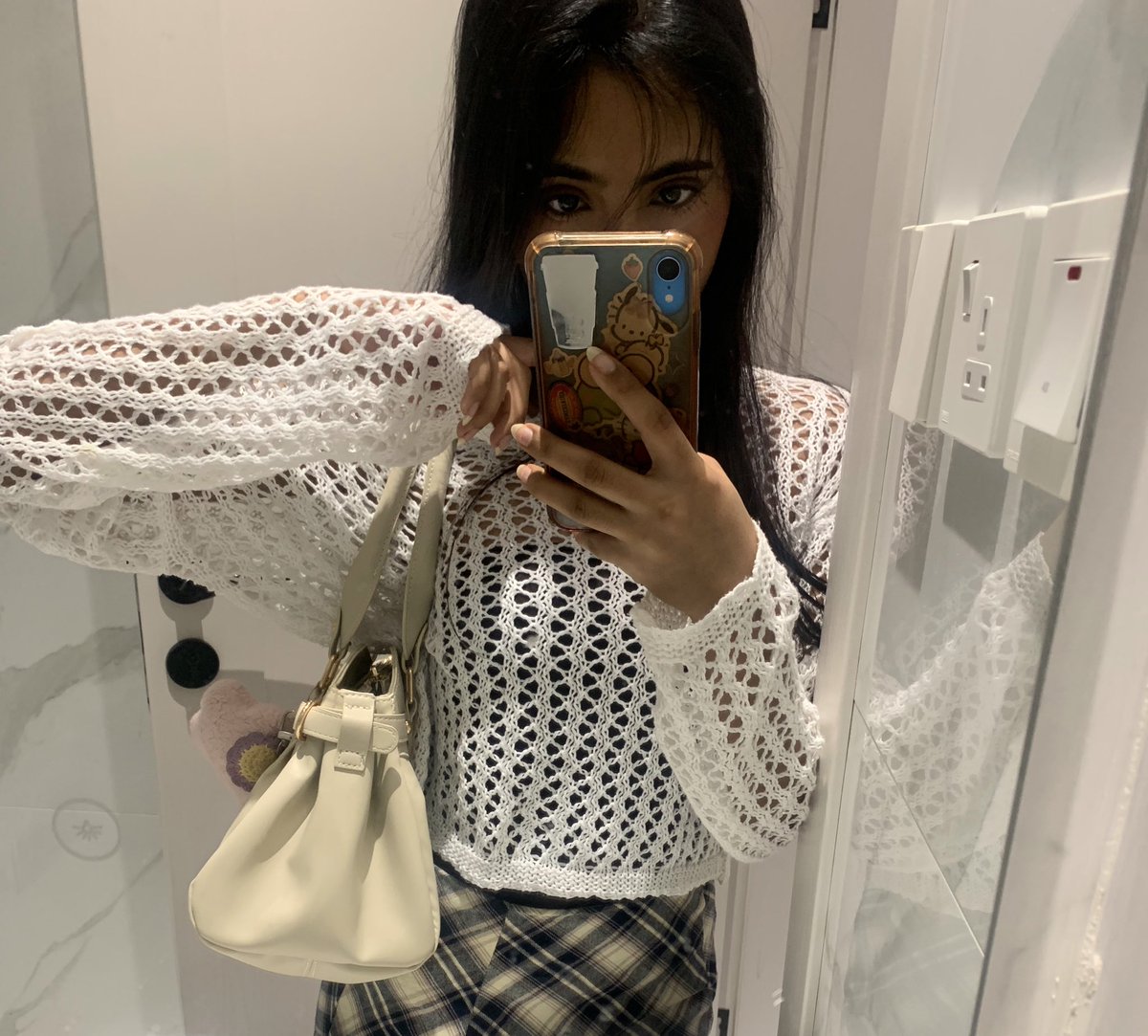 آآيني tweet media