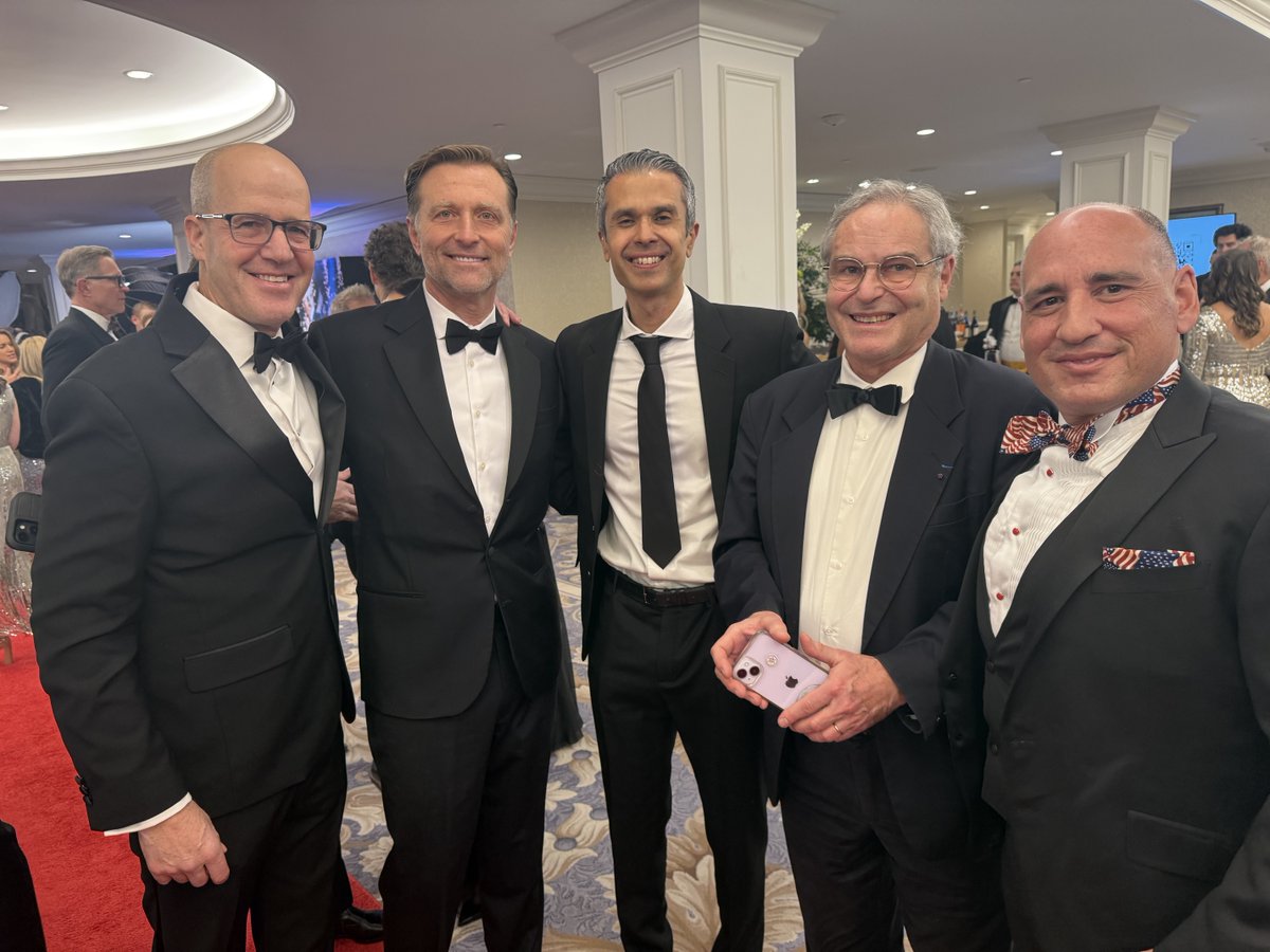 Mark Kaplan tweet media