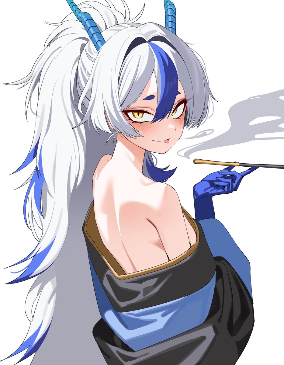 gombek🔞 tweet media