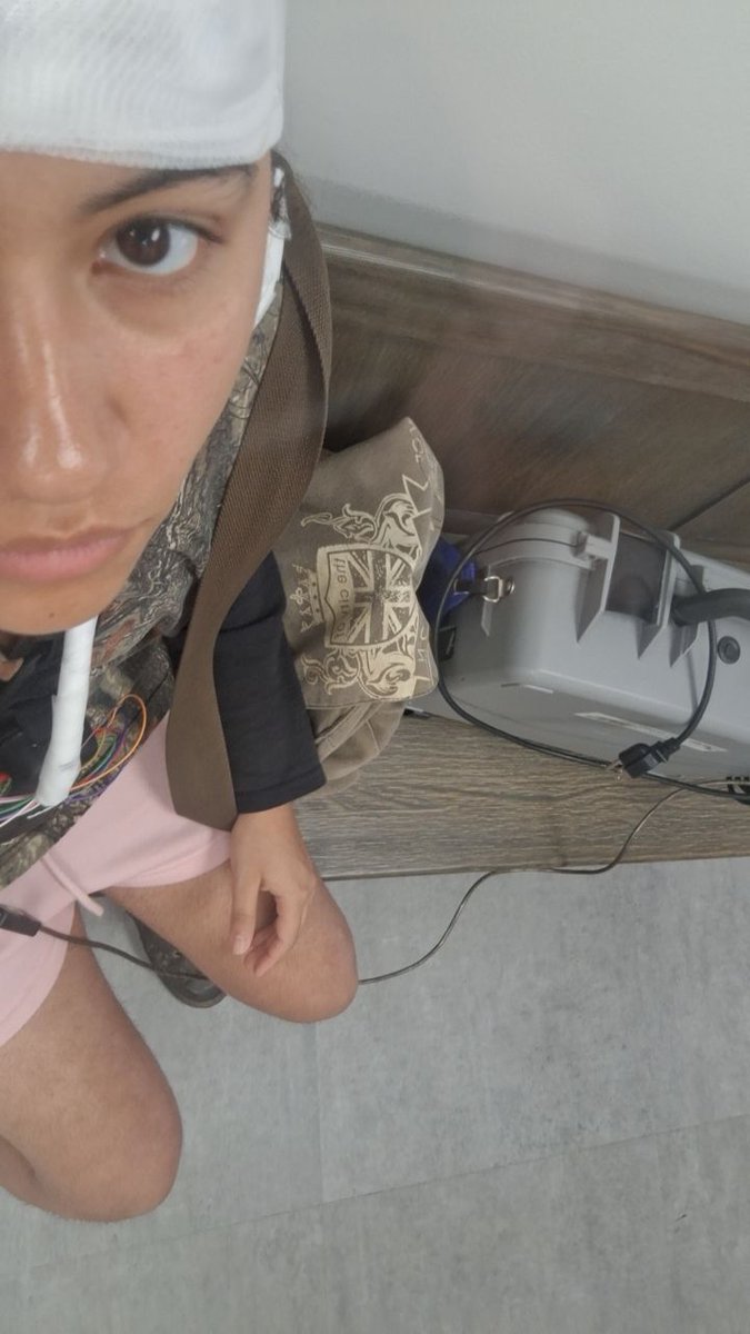 ⭑trans divinity tweet media