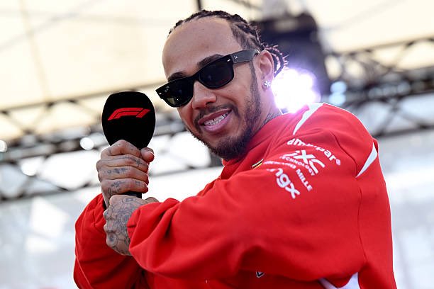 sim | シム tweet media