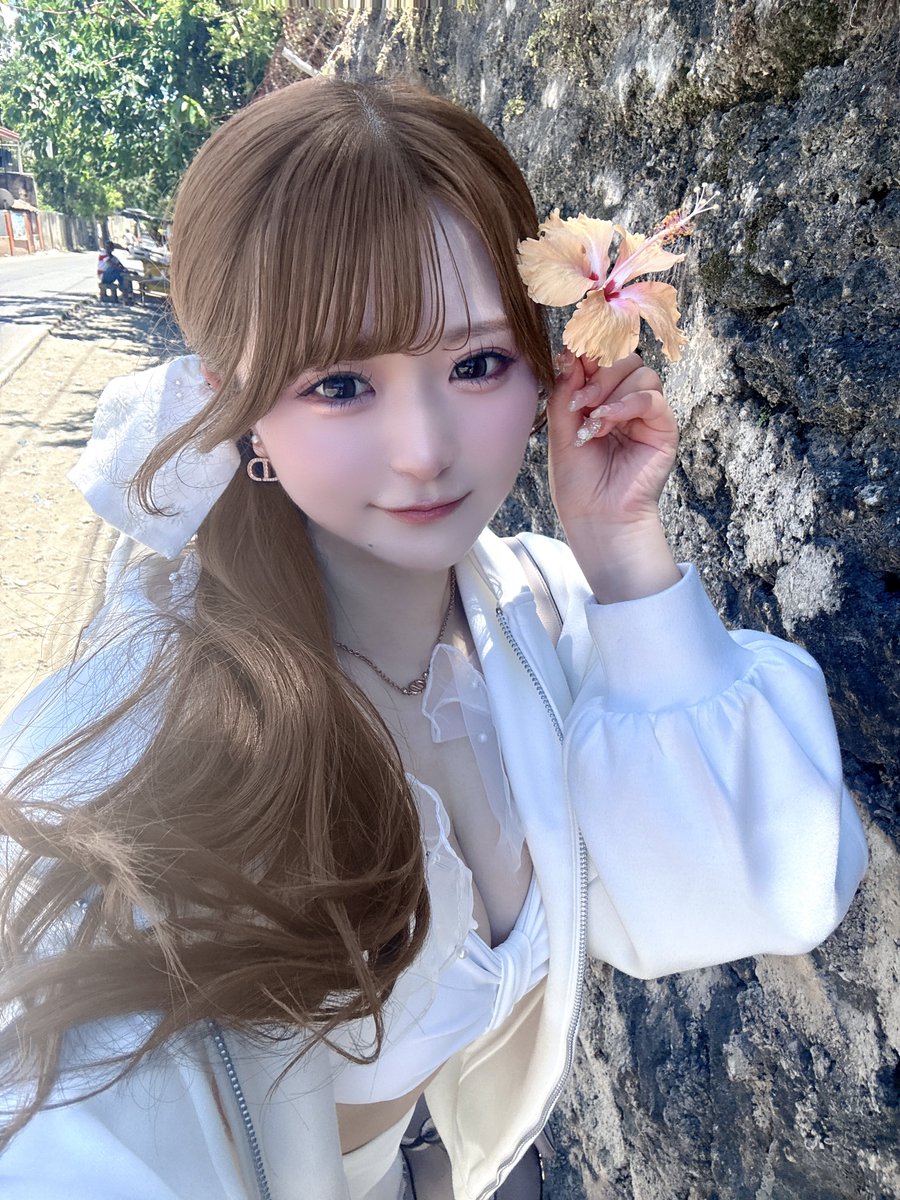 今垣 李華 tweet media