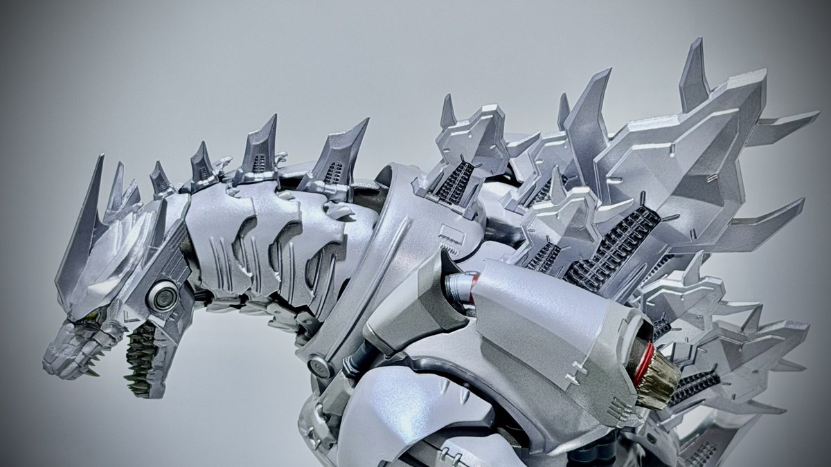 ババヤガ tweet media