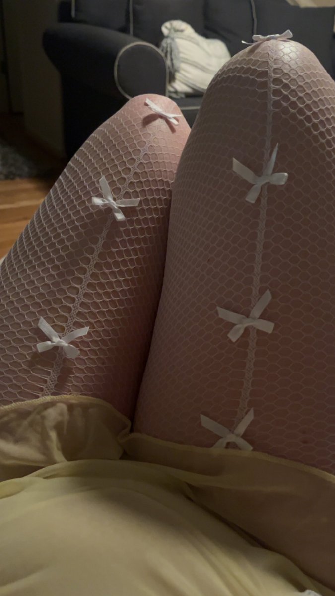 Nagi ☾ tweet media