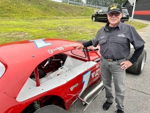 Rusty_Brassard's tweet photo. @Tom_Engels_Desk It's absurd that Geoffrey Bodine isn't in the hall of fame yet considering how dominant he was in modifieds in the northeast as well as being the man who saved hendrick motorsports from a premature demise with his win at martinsville in 1984 https://t.co/9BCykVWbKh