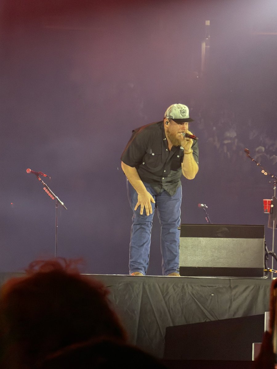 ItsWesOk tweet media