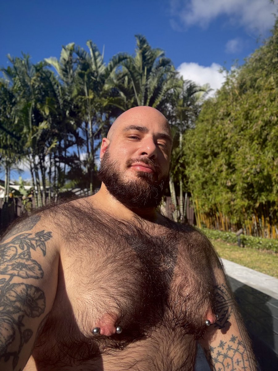 DELBEARR tweet media