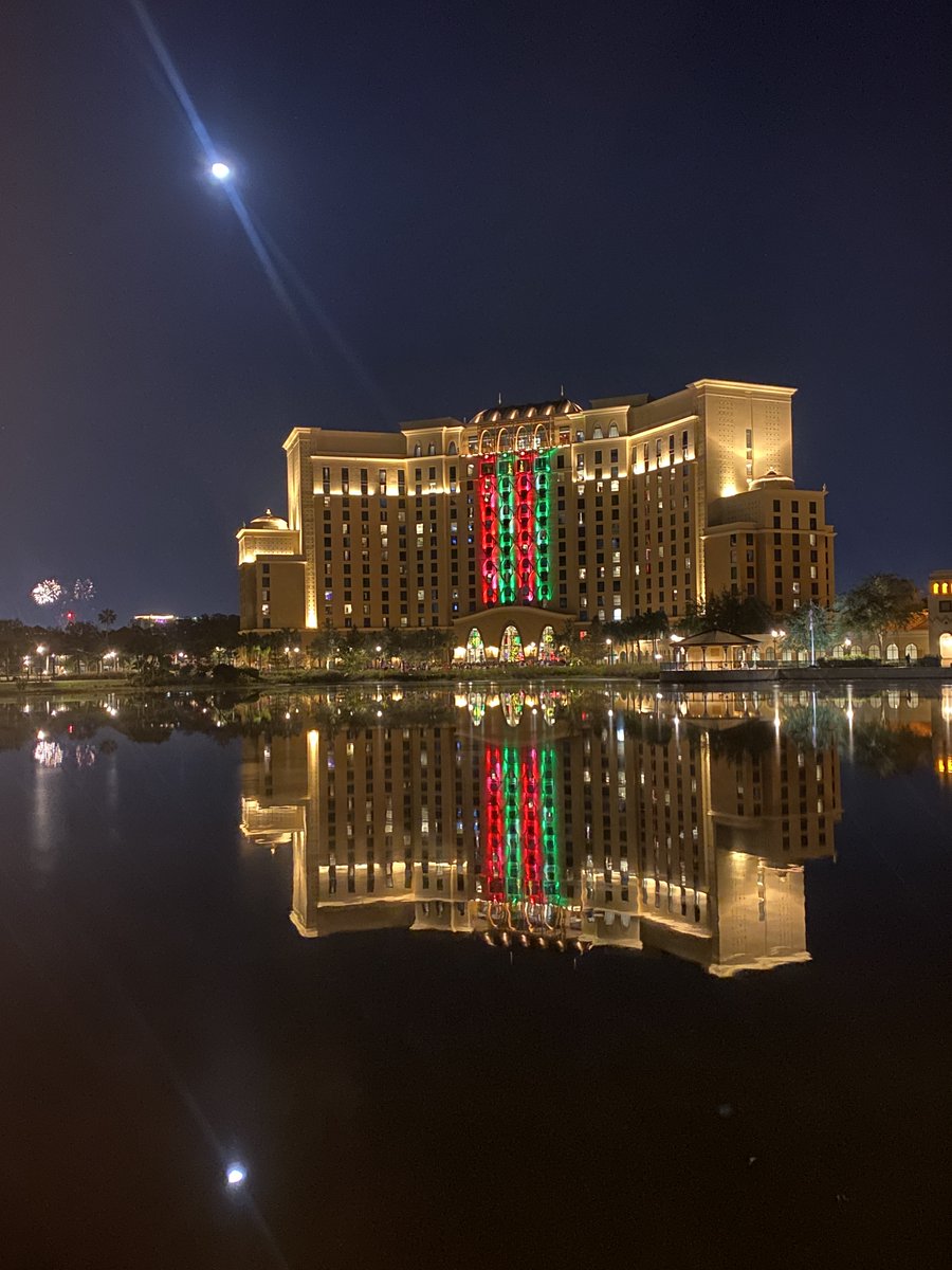 DisneyClipsGuy tweet media