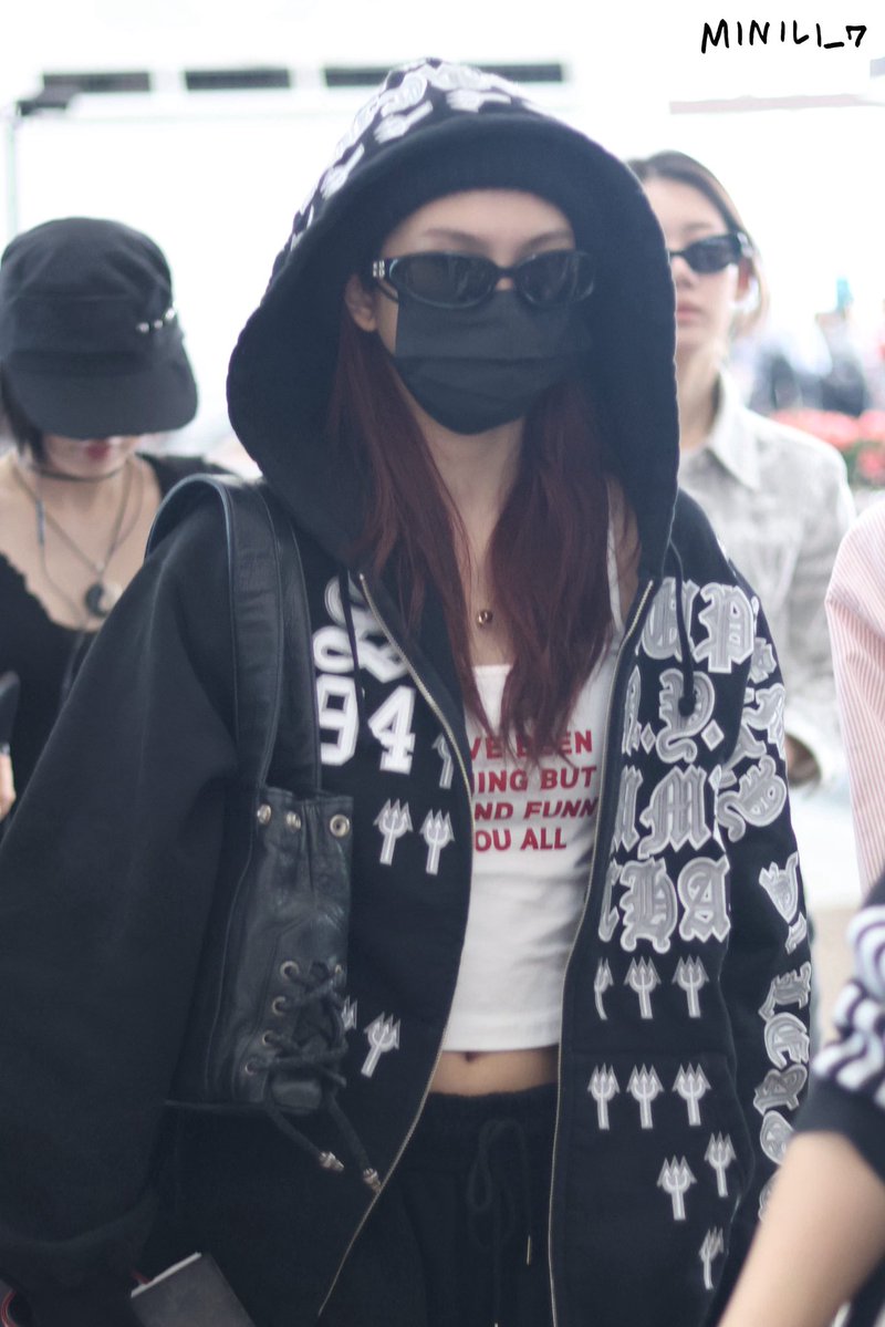 MINILI_7 tweet media