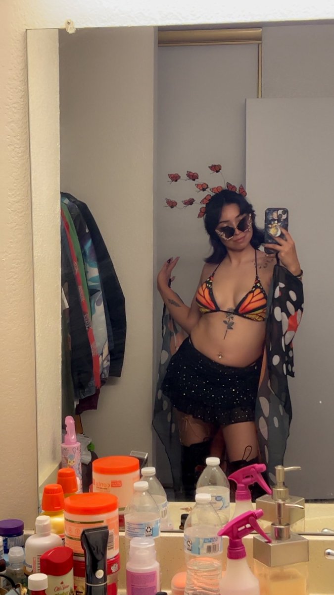 Celestial452's tweet photo. #beyondwonderland I’m coming for u https://t.co/3UQ2Bar0HV