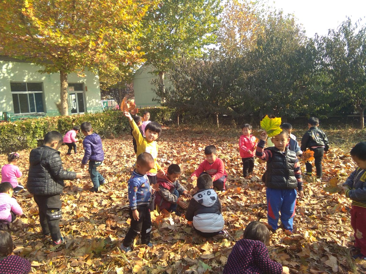 Лариса А tweet media