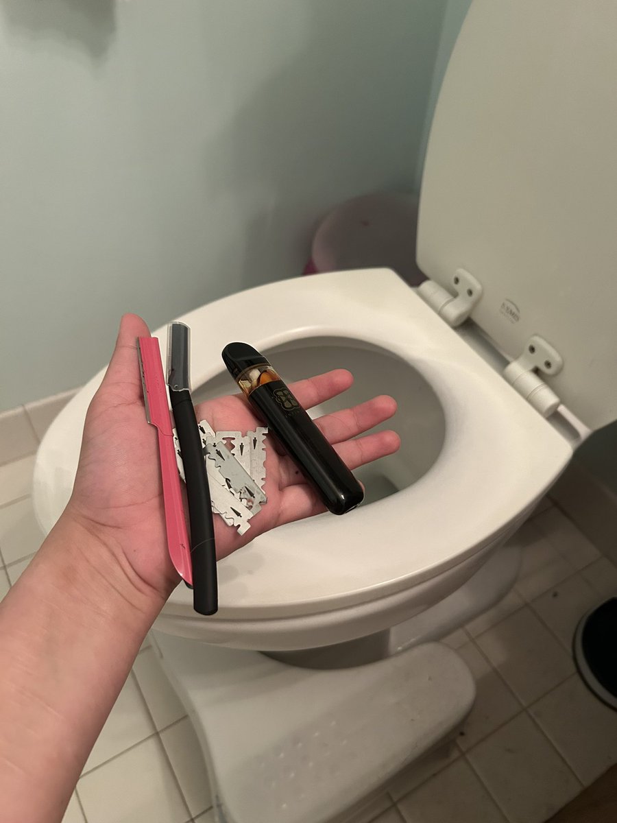 ♫ 𝕜𝕛 ♫ shedtwt tweet media