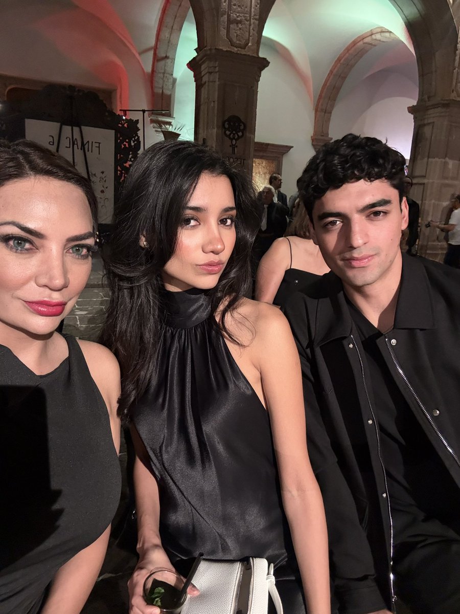 Omega Vázquez tweet media