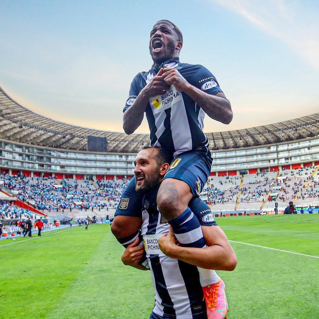 Vitu Grone tweet media