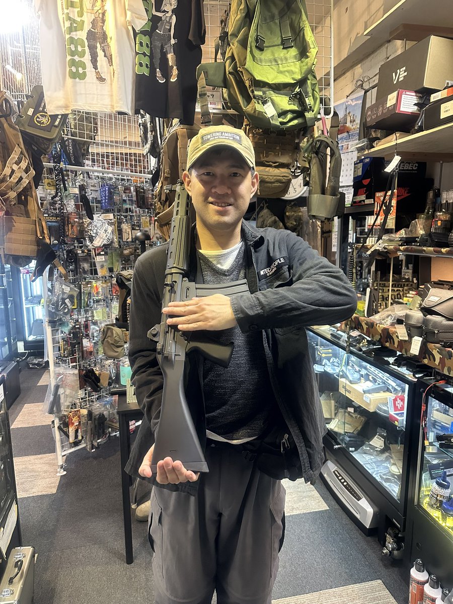 束屋 Gun & Military Shop TABAYA tweet media