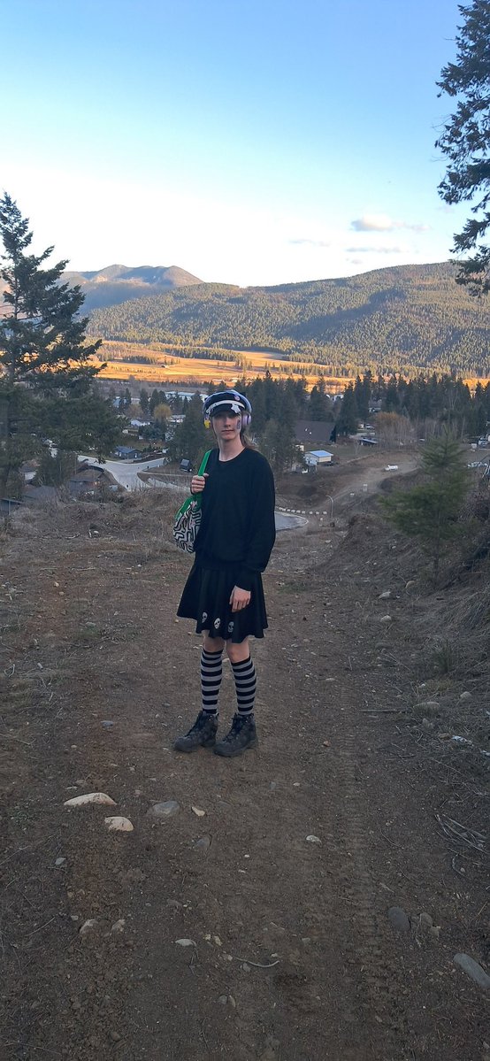 Kira The Snep {comms on halt} tweet media