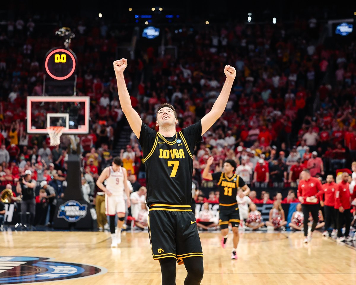 Iowa Men’s Basketball tweet media