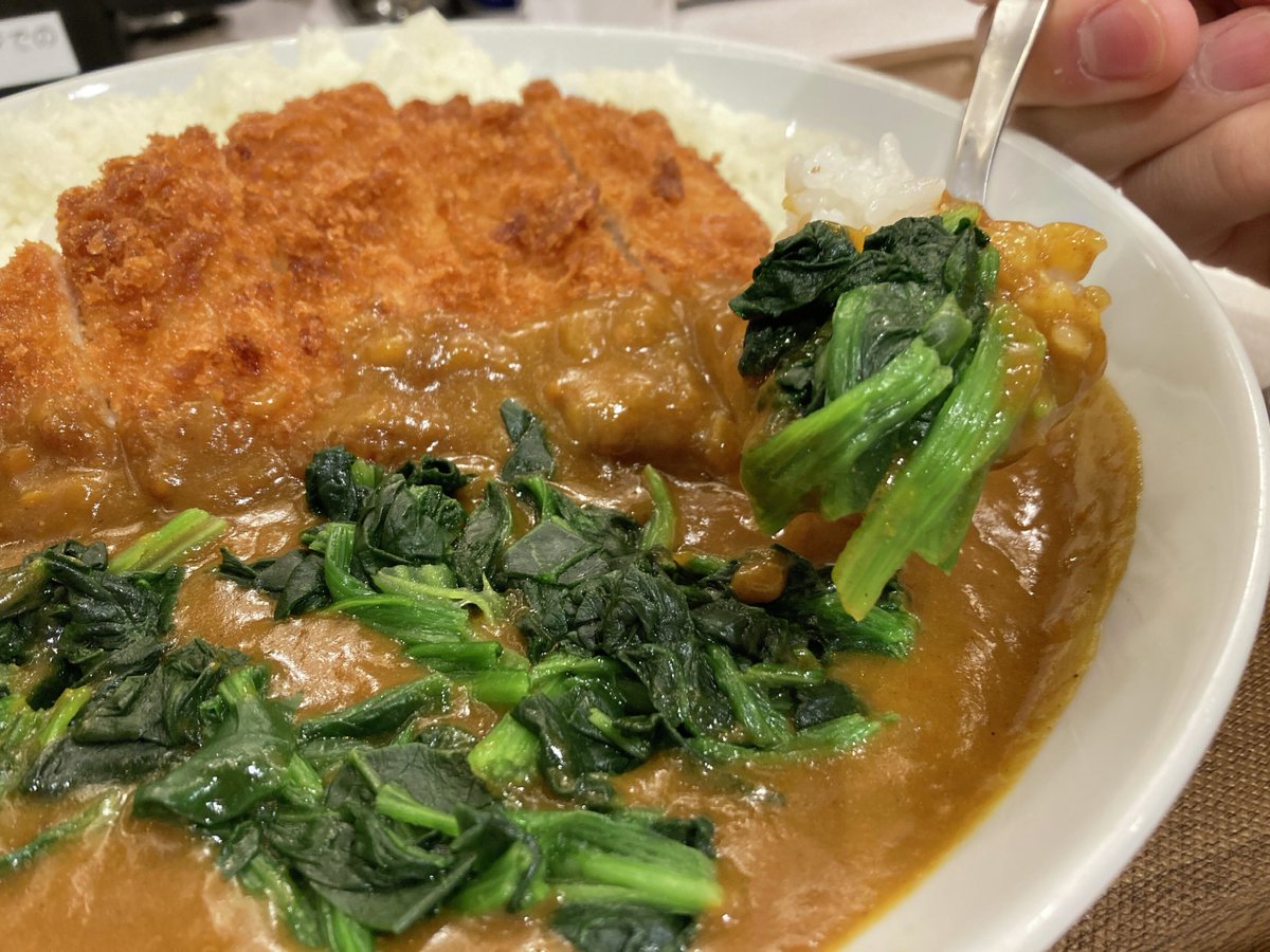 大変ご好評いただいております！
今日もお待ちしております！