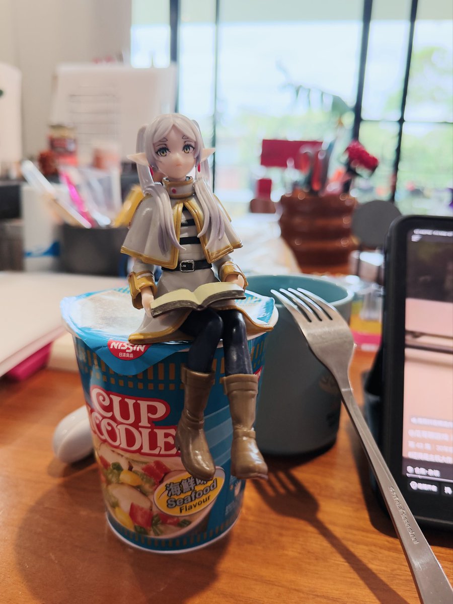 popbones tweet media