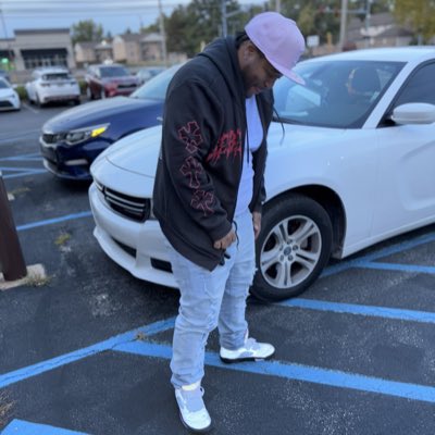 ProdbyJerel's tweet photo. #NewProfilePic https://t.co/SPg4zPLHCg