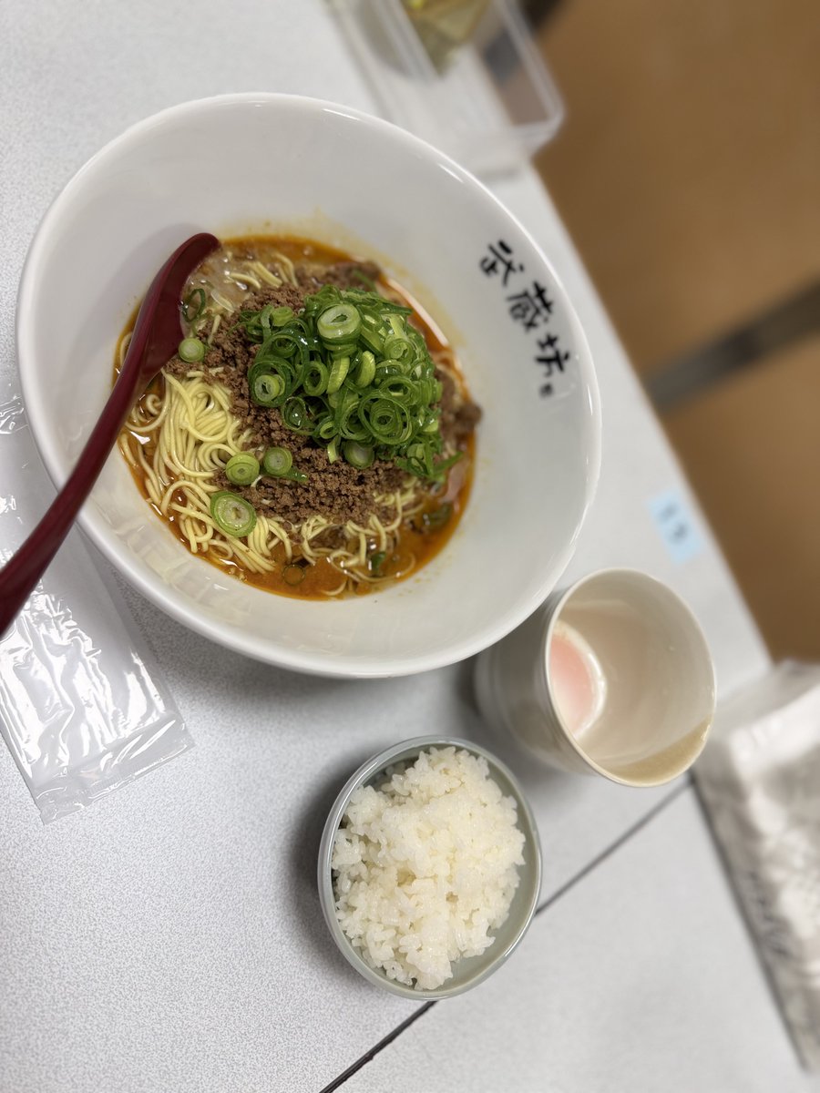 宇宙探偵モビー tweet media