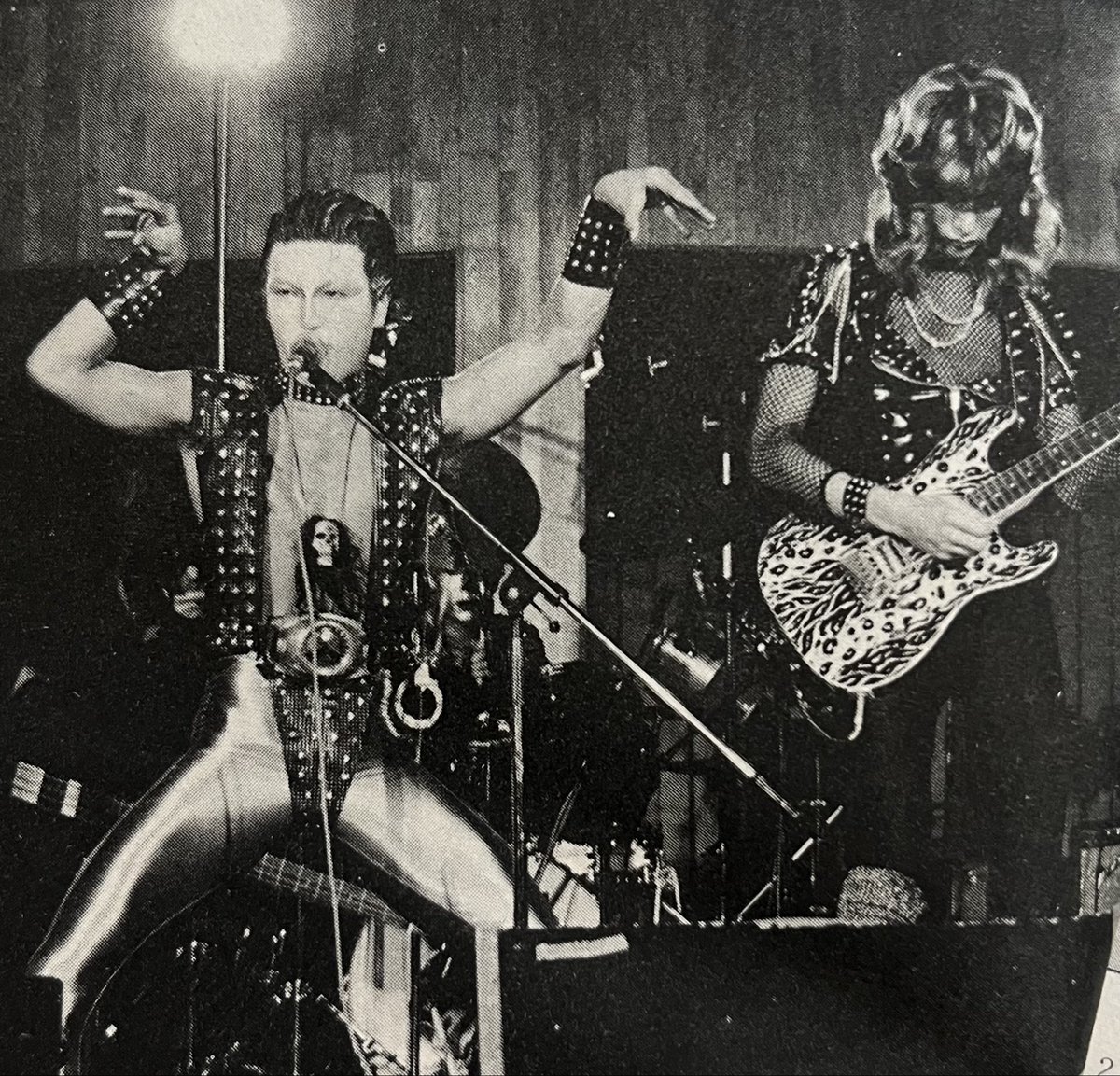 なかお tweet media