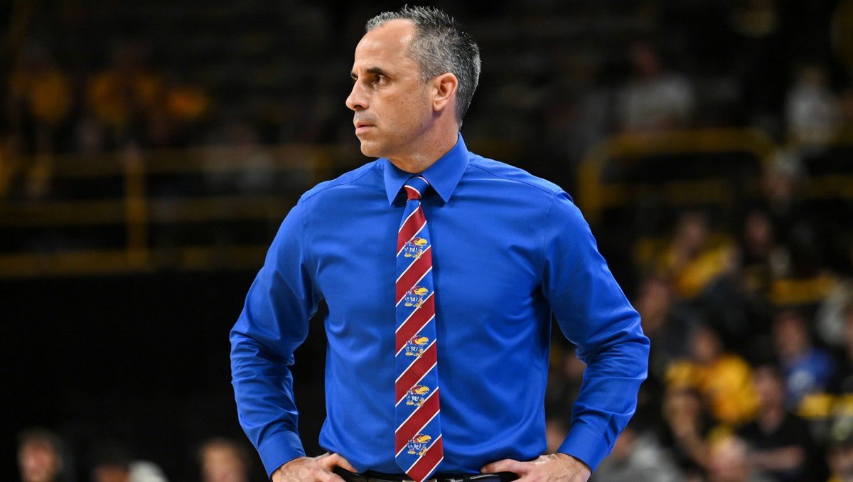 Cyclone Larry tweet media