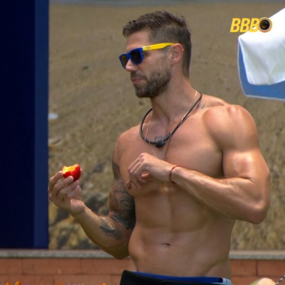 22 pontos, tudo me lembra ele 😭

#NIVEAnoBBB #BBB26