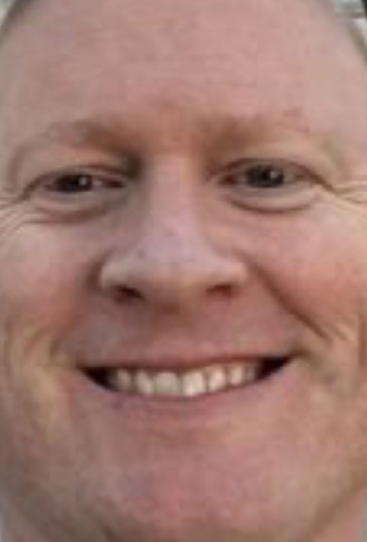 Drunk Rowdy tweet media