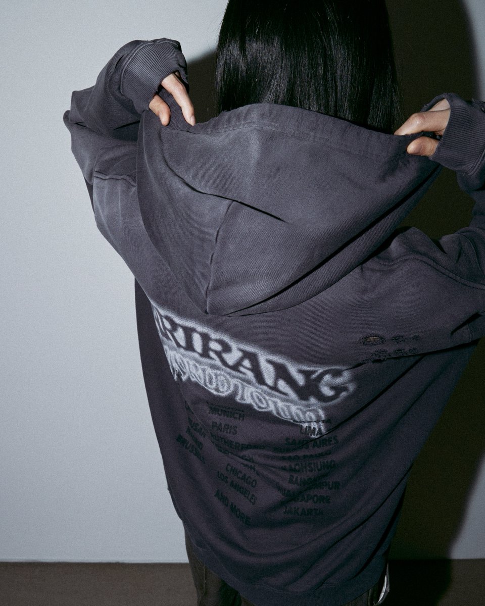 HYBE MERCH tweet media