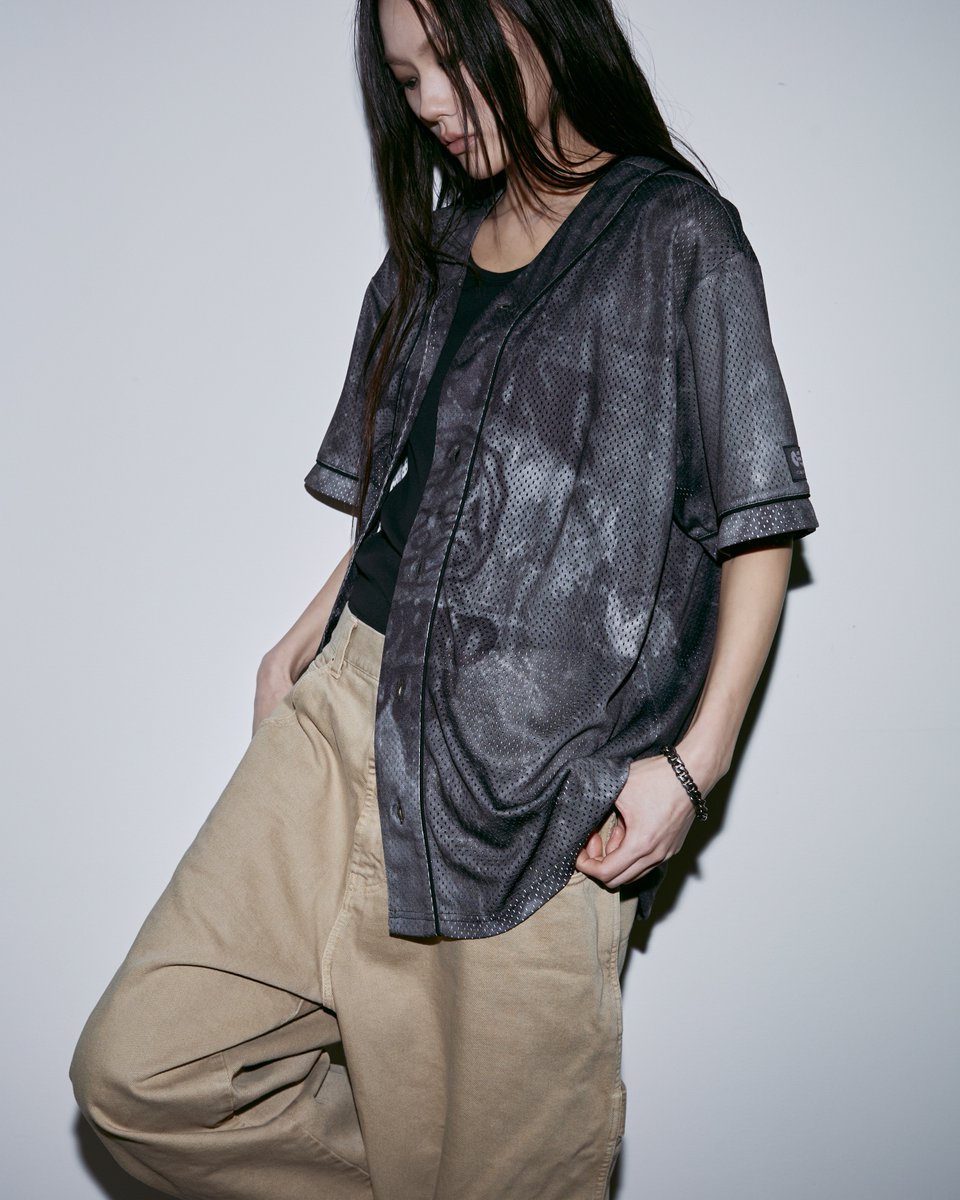 HYBE MERCH tweet media