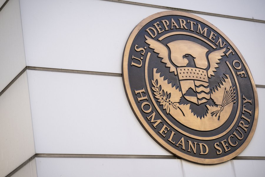 Mike Young tweet media