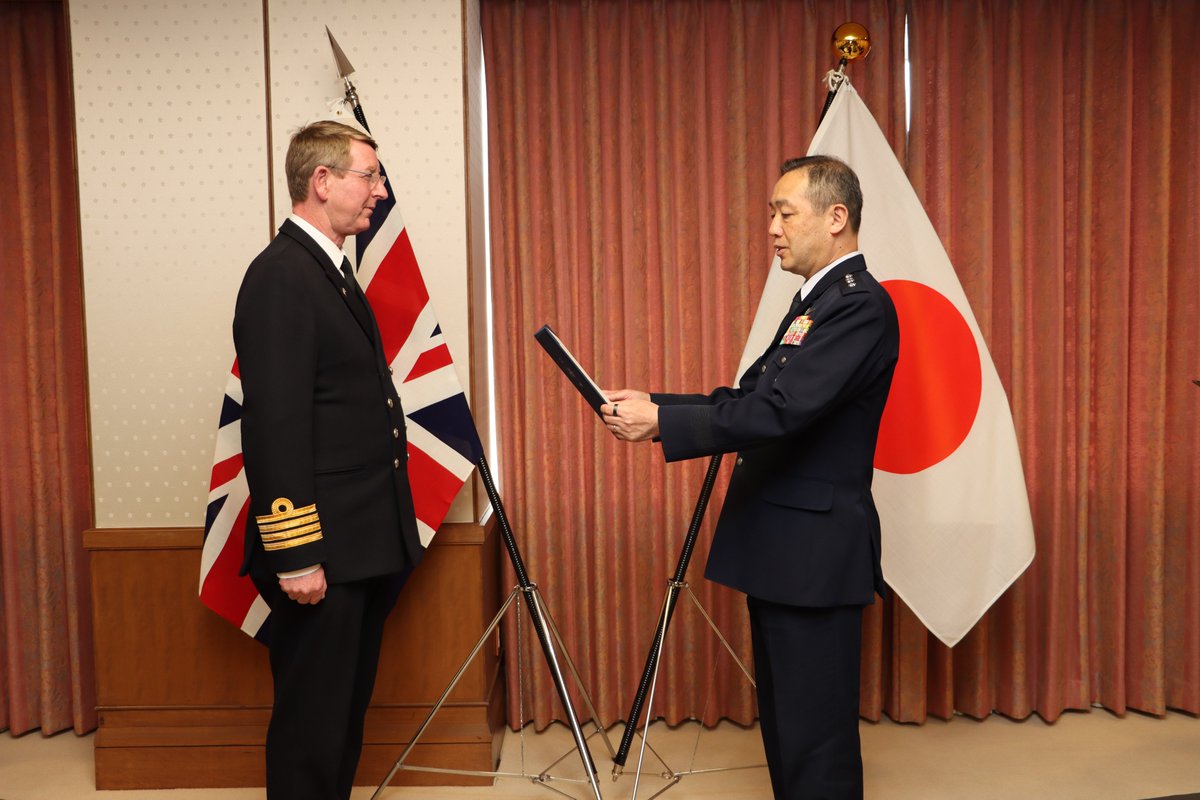 3月18日、#内倉浩昭統合幕僚長 は、在京英大使館付国防武官を離任する