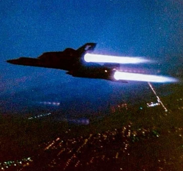 Outsider Aesthetics tweet media