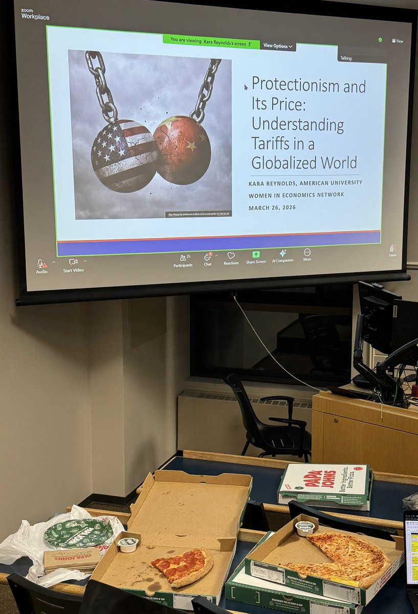 Eva Dziadula tweet media