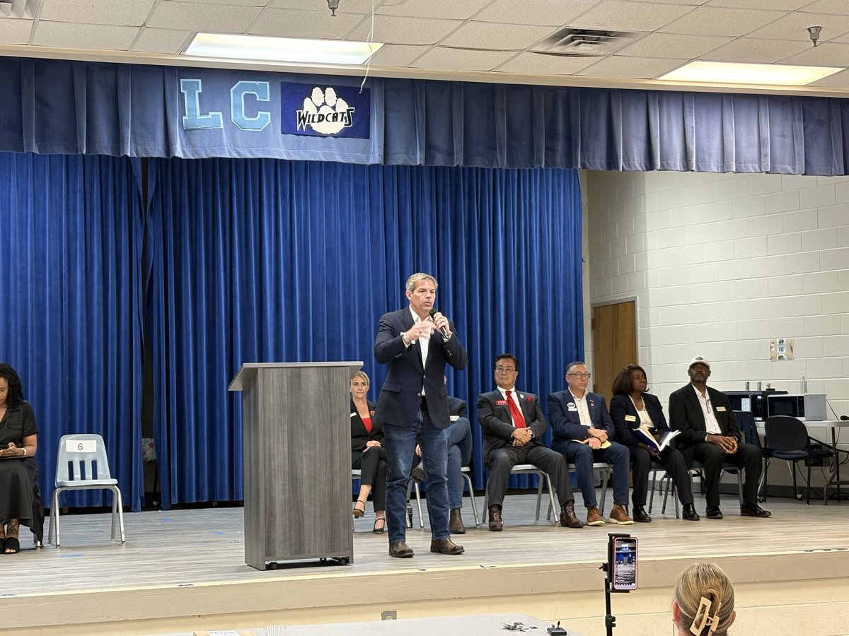 Brian Montgomery tweet media