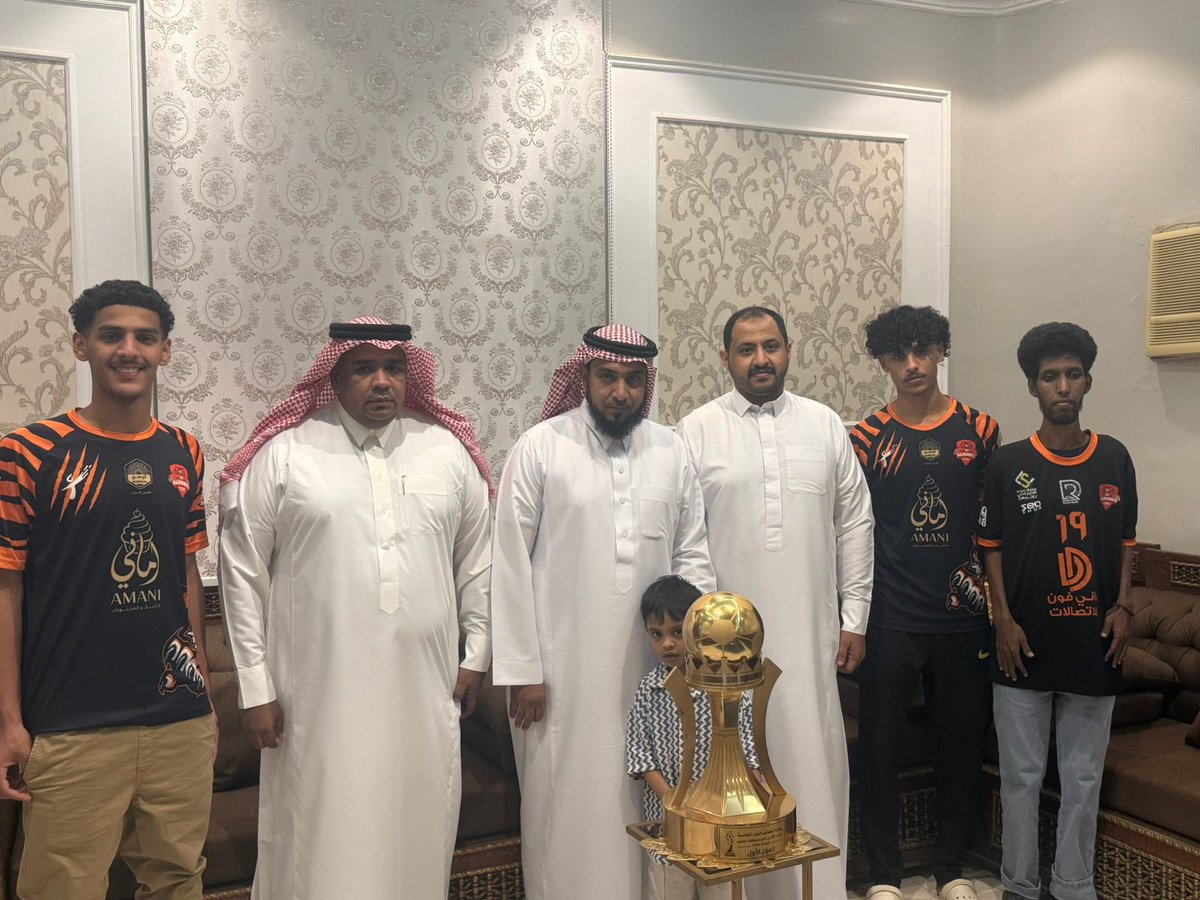 نادي الفريق بحلي tweet media