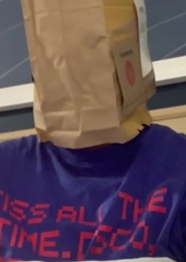 riot ❣️🎱 tweet media