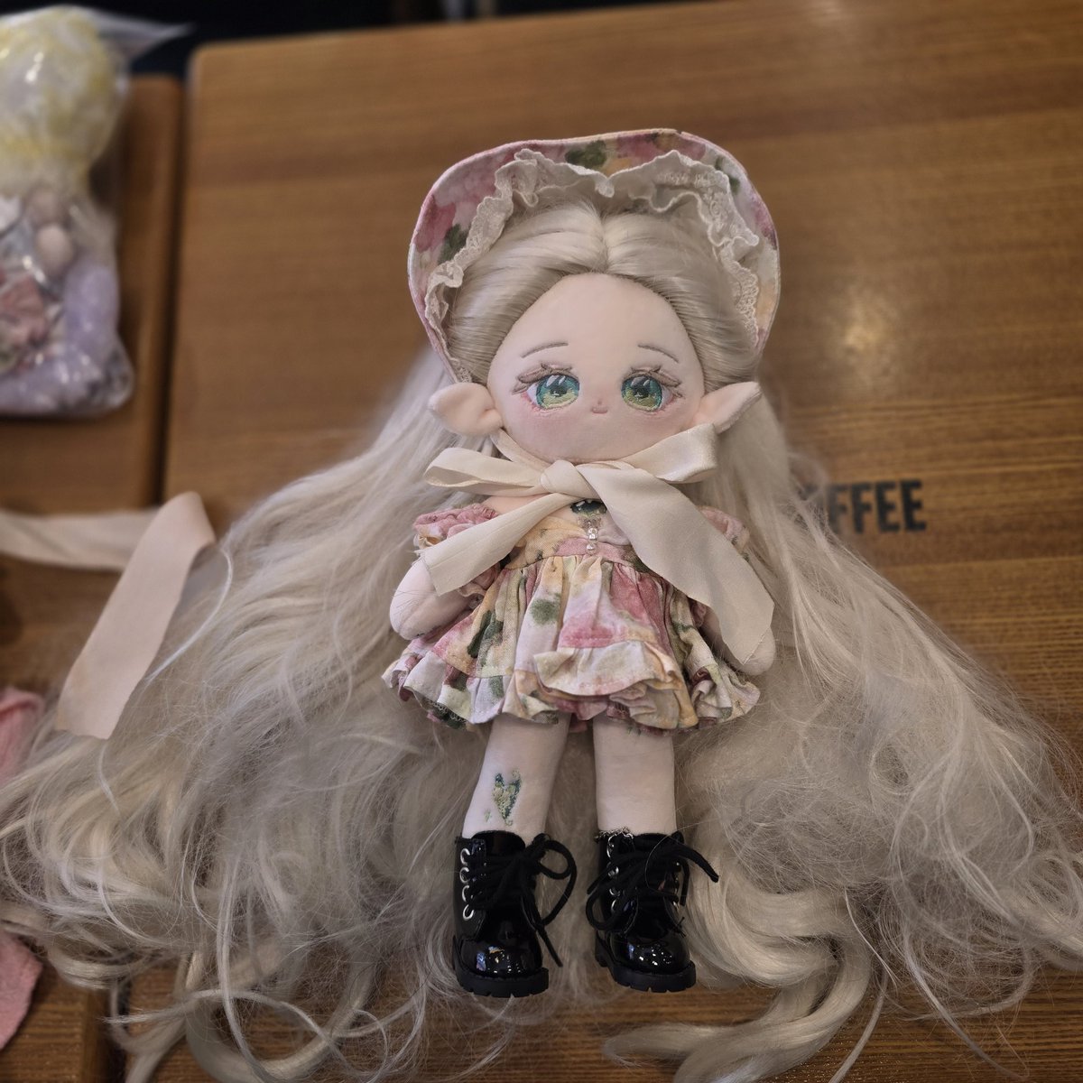 비애인형계 tweet media