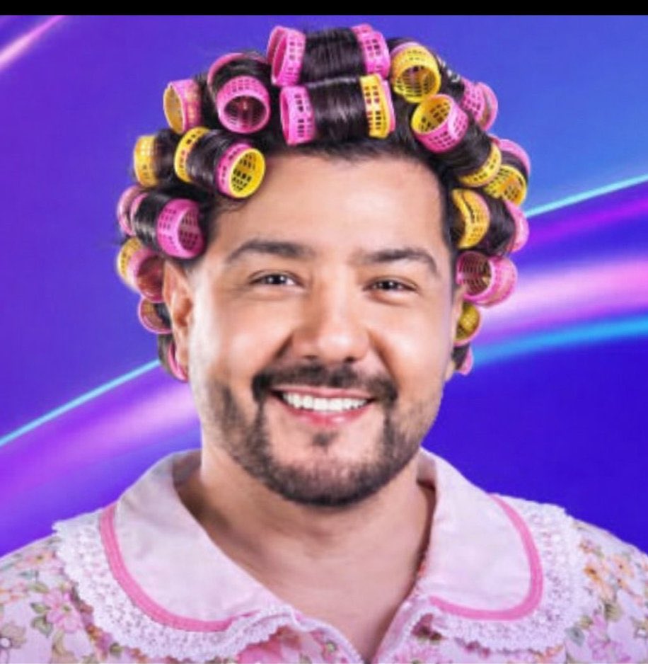 La secretaria de Horacio y la Jefa jajajaja #LCDLF6