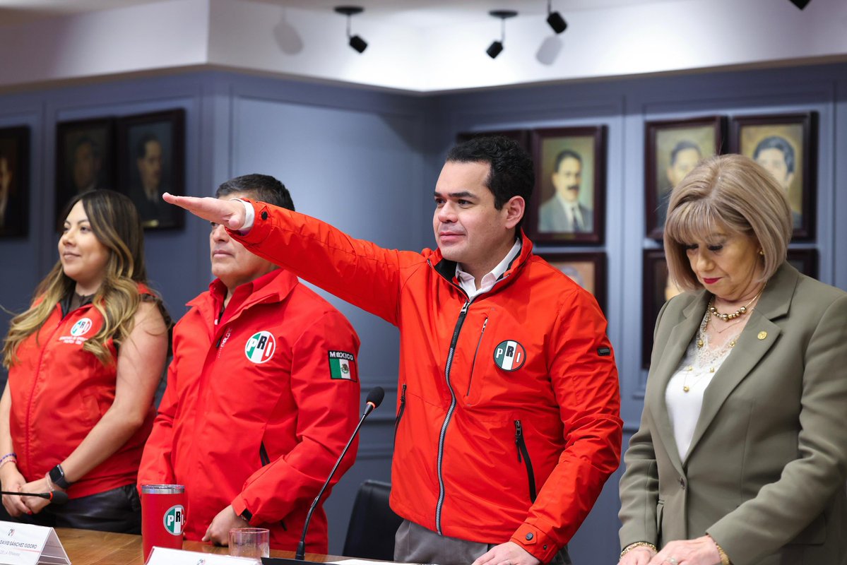 Pablo Angulo Briceño tweet media