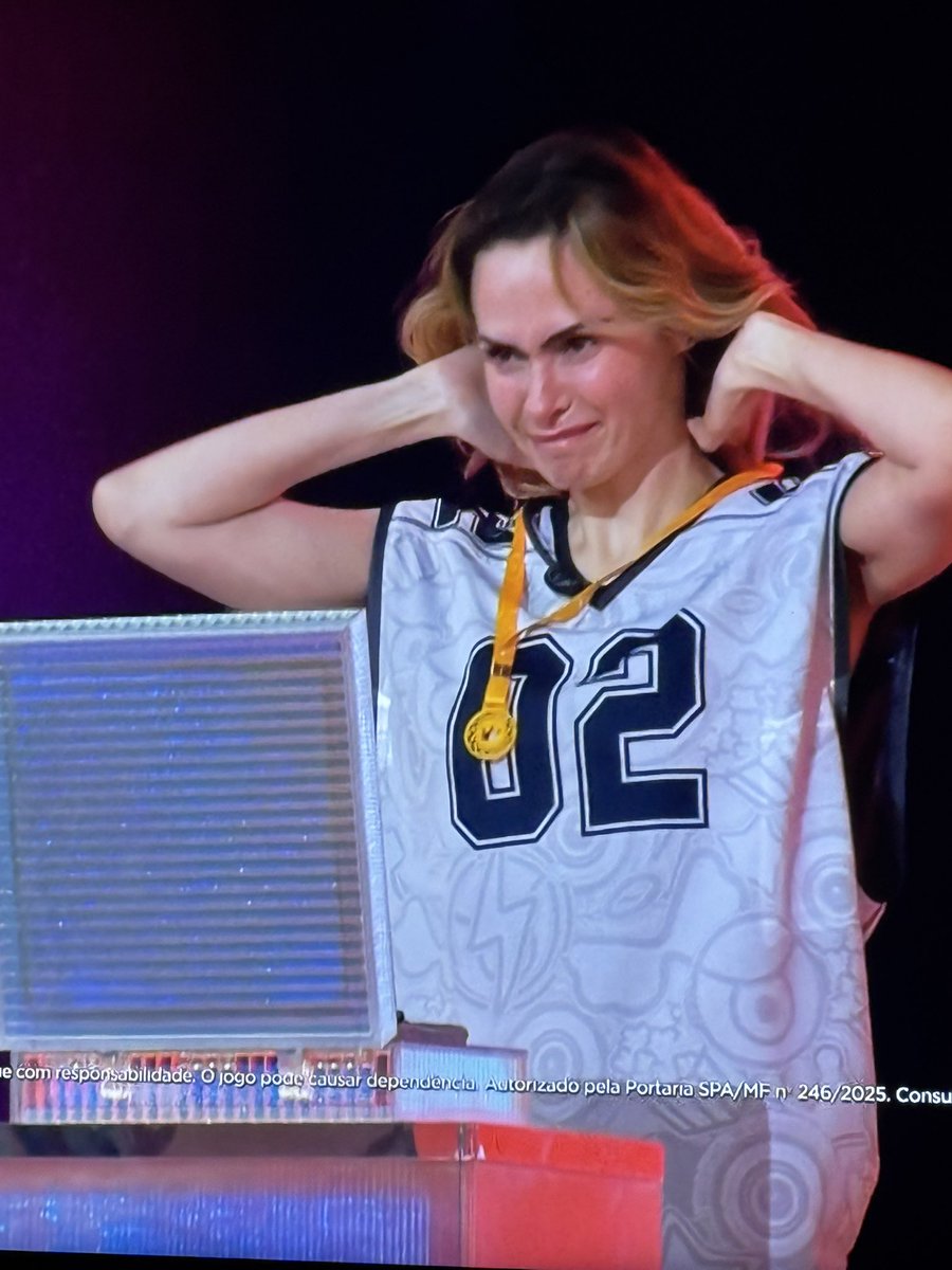 eduvalenthim tweet media