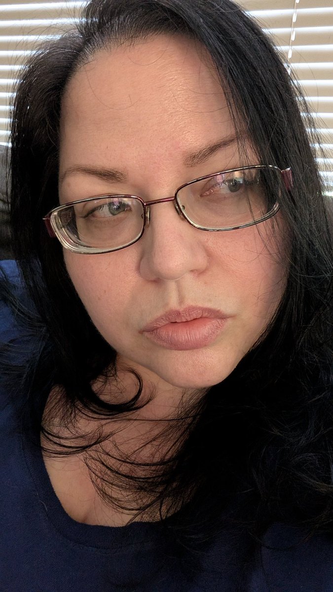 CheekyMunkey710's tweet photo. Feeling cute. Might grab that 6'3" bearded skydiver to keep me warm tonight. https://t.co/UwGwZC8wf5