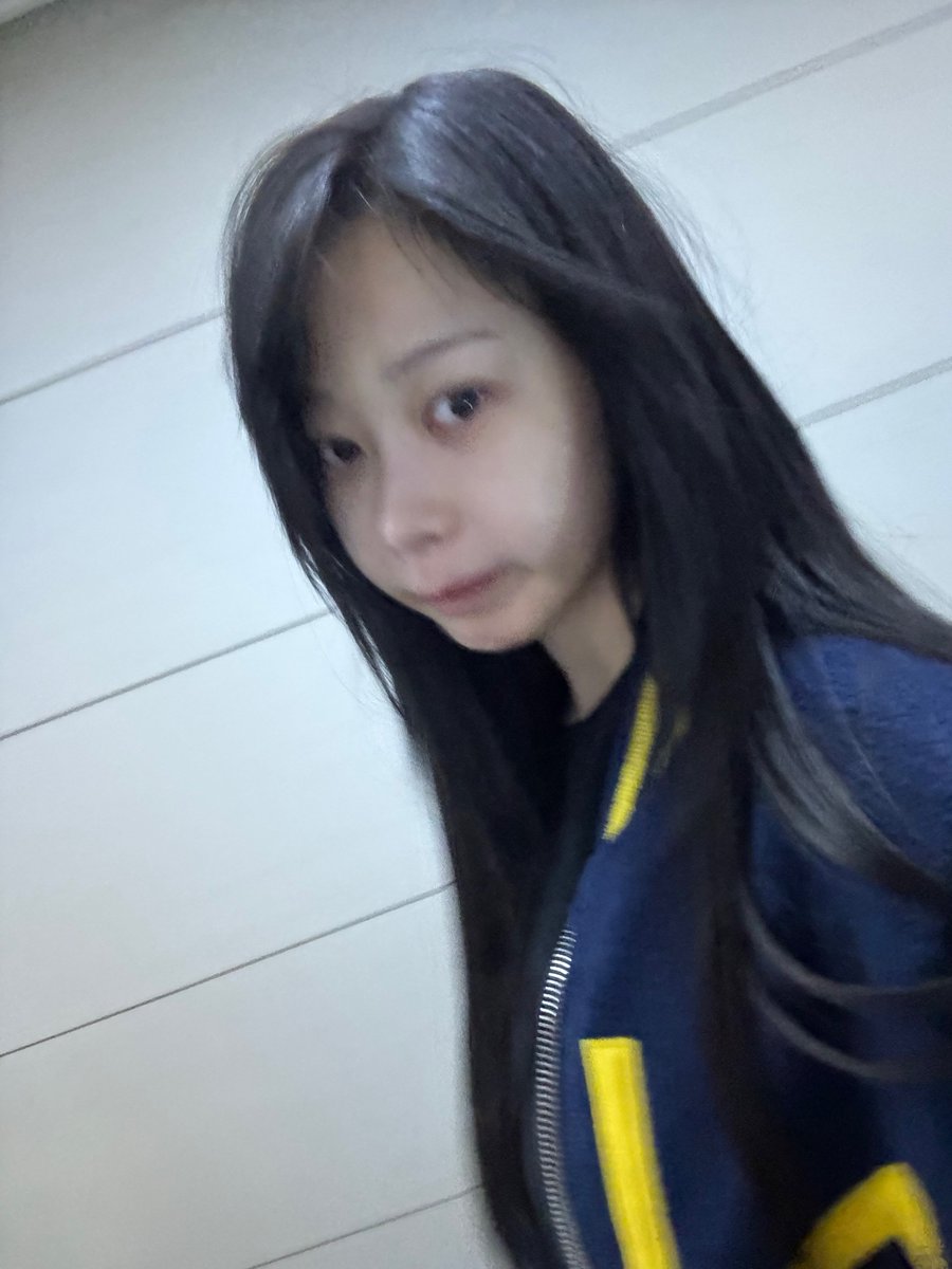 GiselleMuseum tweet media