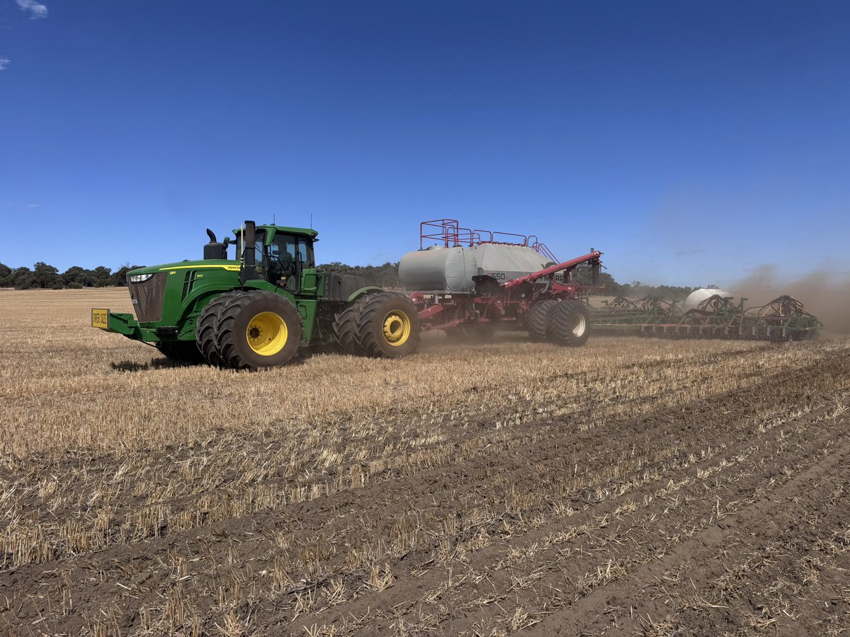 ApreliaFG's tweet photo. Time to make some dust while we still can.  #planting2026 is underway! https://t.co/m1jxEns6Lk