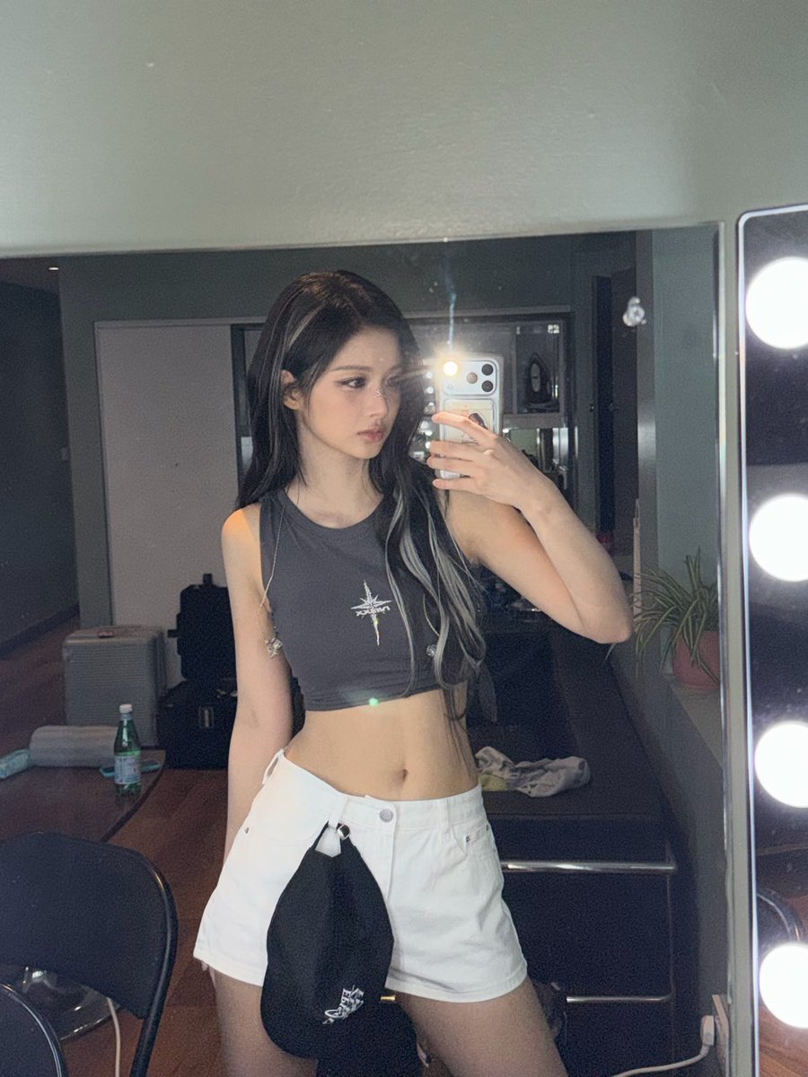 nmixx pics tweet media