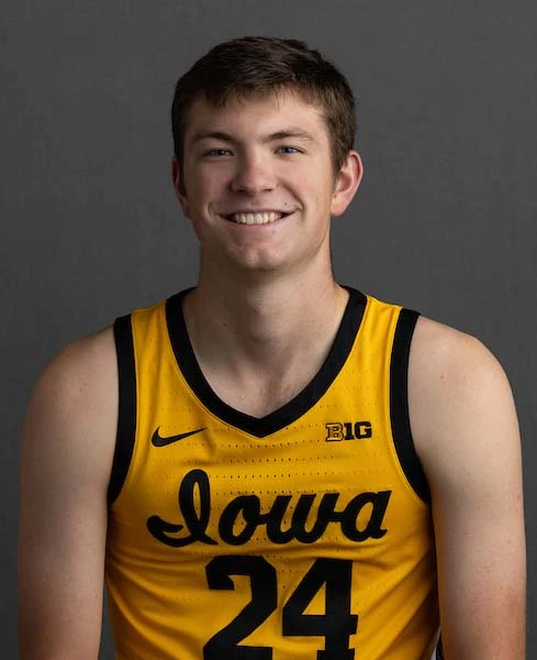 Stirtz SZN tweet media